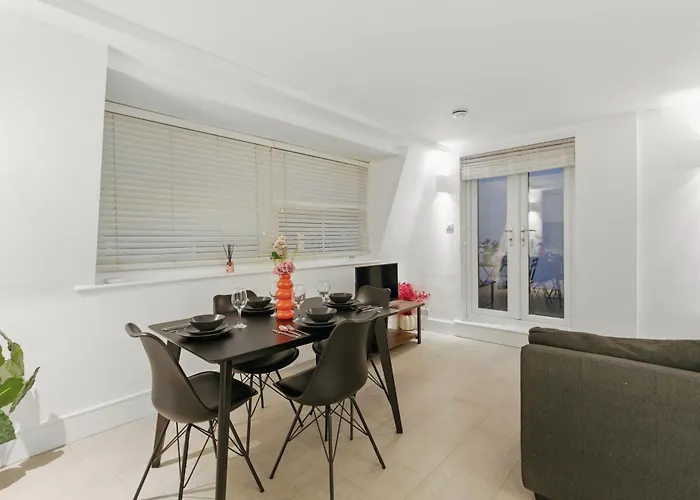 Stylish 2Br Clerkenwell Apartment Private Outdoor Space
